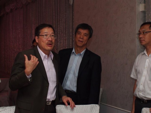 P9273674 (Large)